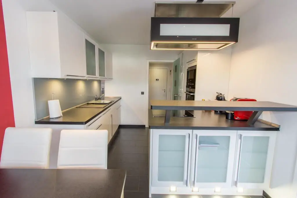 Küche -- Blömker! Modernisierte Eigentumswohnung! 3,5-Raum mit Balkon und Garage in Herten-Westerholt!