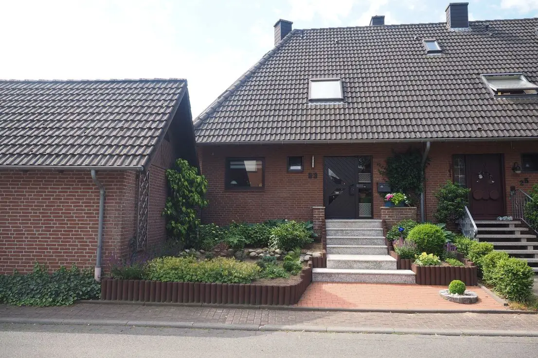Eingang Nord -- Exklusives Einfamilienhaus in Dorsten-Rhade!