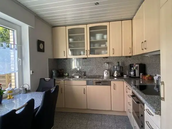 Küche -- ** ein Haus in BESTFORM ** Reihenhaus mit Vollkeller + Garage in Rheine-Schotthock