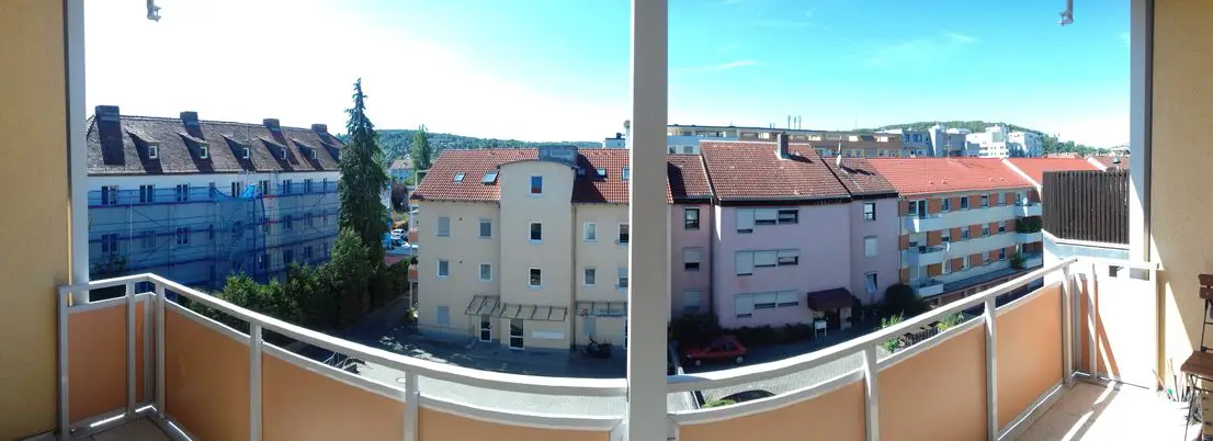 Ausblick -- Exklusive, sanierte 3-Zimmer-Wohnung mit Balkon in Würzburg