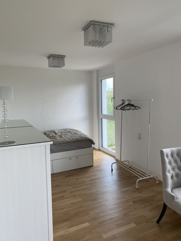 testfilename -- Neuwertige 1-Zimmer-Wohnung mit Balkon und EBK in München / Obersendling / zentrale Top Lage