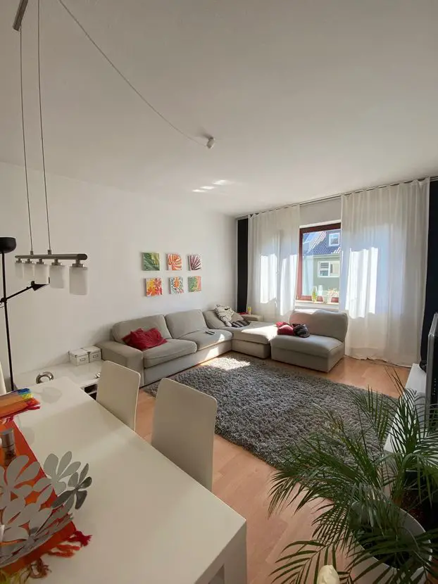 IMG_1577 -- Helle 3-Raum-Wohnung in zentraler Lage Düsseldorf