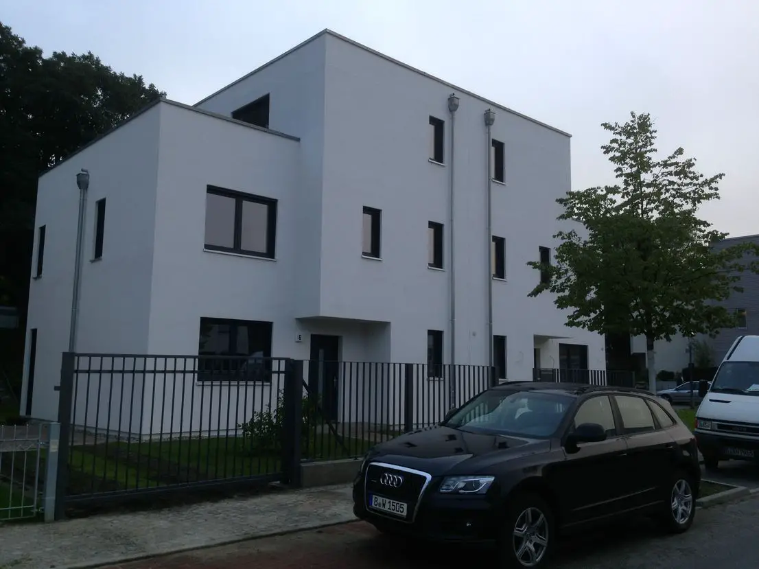 IMG_0646 -- moderne Stadtvilla im Grunewald