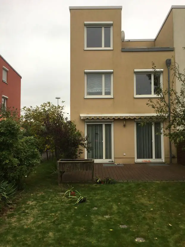 Außenansicht -- Einfamilienhaus im Zentrum von Erlangen
