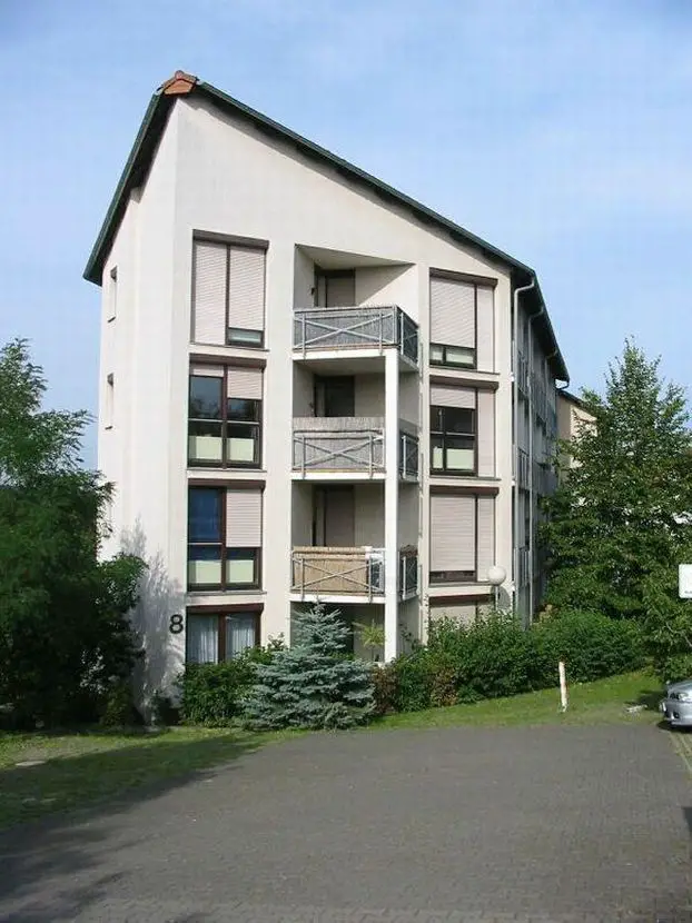 WHG-Giessen-Grenzborn 8-240... -- Mit Balkon: 1 Zimmer-Wohnung in guter Lage zur Uni, Grenzborn 8, Gießen