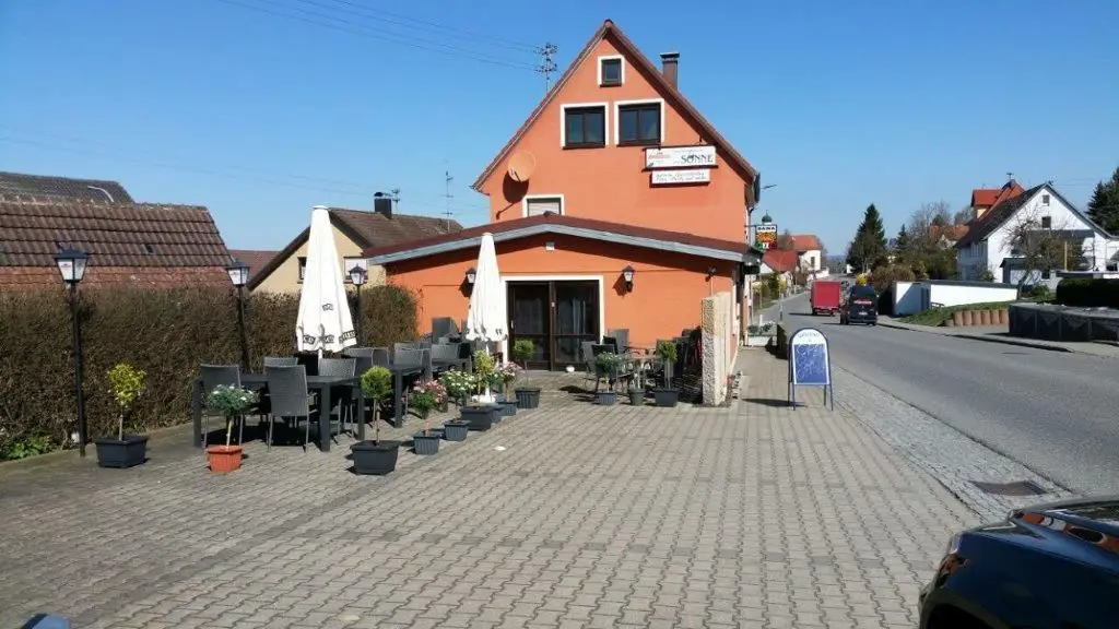 10515-1505-13-g -- Bisheriges Restaurant *auch als Umbau Wohnhaus geeignet od. als Kfz Verkaufsfläche* im Landkreis Bib