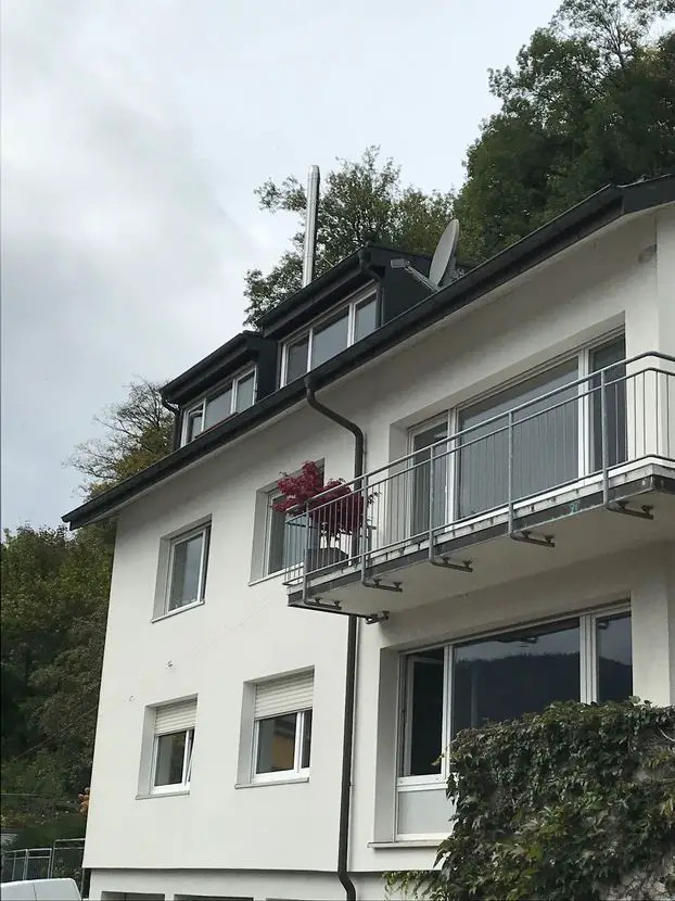IMG_3845 -- Gepflegte 3-Zimmer-Dachgeschosswohnung mit Balkon in Freiburg