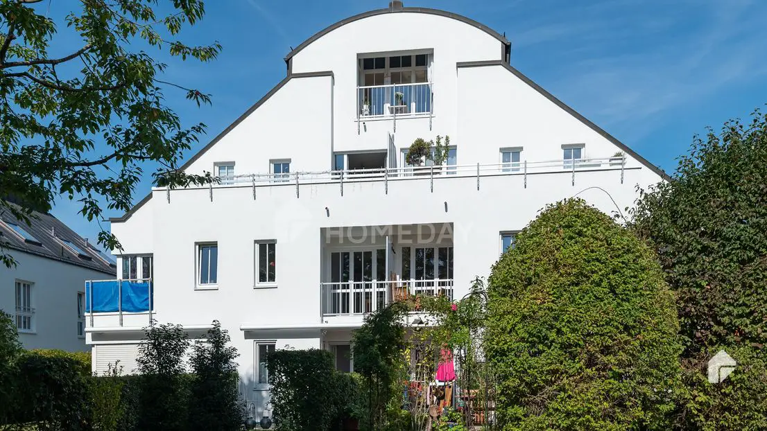 Außenansicht 5 -- Gut aufgeteilte 3-Zimmer-Wohnung mit Balkon und Badewanne in Feldmoching-Hasenbergl