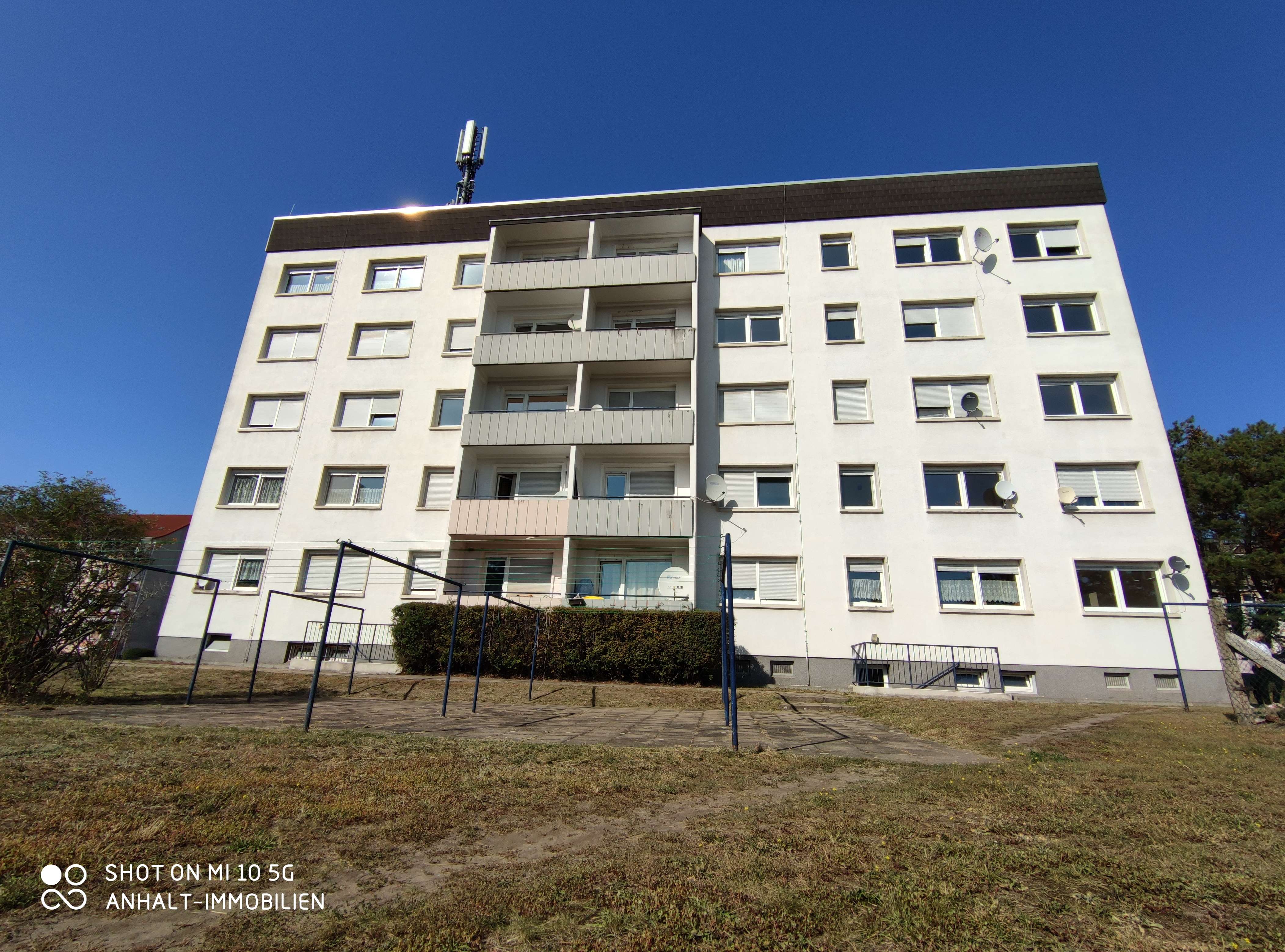 2 Zimmer Wohnung Zu Vermieten Mitschurinstrasse 40 42 Rosslau Dessau Rosslau Mapio Net