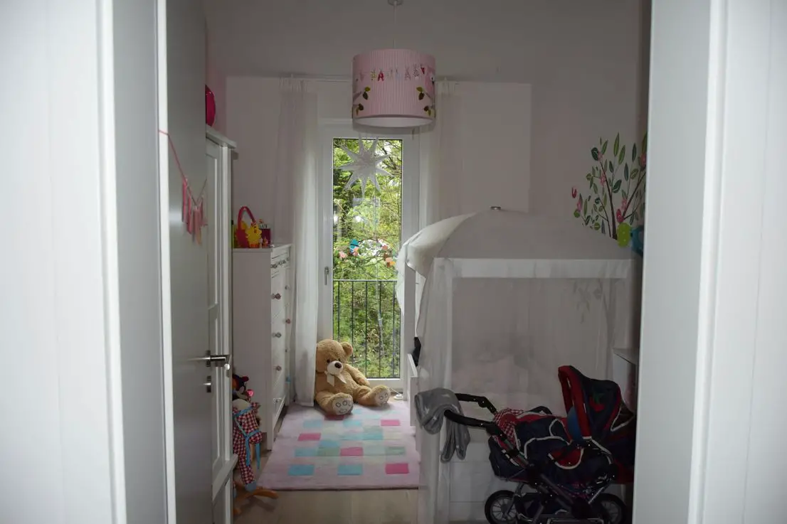 Kinderzimmer 1 -- Schöne vier Zimmer Wohnung in Düsseldorf, Flingern Nord