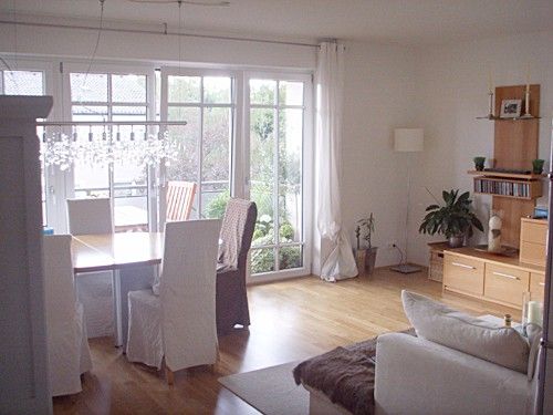 Wohnzimmer -- ELEGANTE 3 Zimmer-Wohnung ca. 89 qm mit 2 Balkonen * München-Sendling-Westpark *