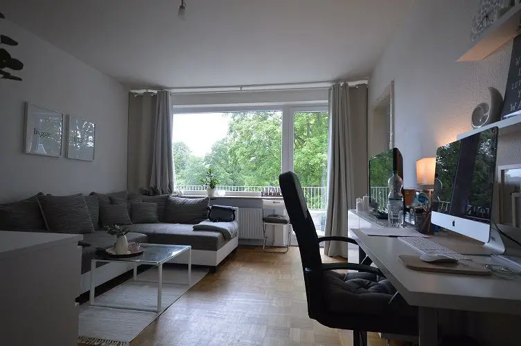 Wohn- und Schlafbereich -- Single-Wohnung am Rande von Eppendorf!