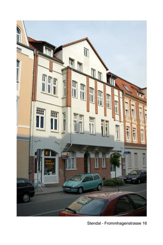 9 -- WG-geeignete 3-Zimmer-Dachgeschoß-Wohnung in Stendal provisionsfrei zu vermieten