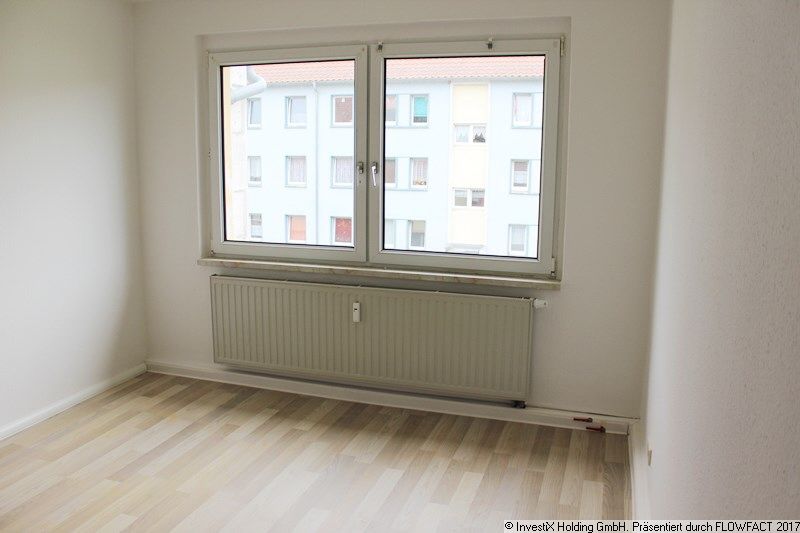 Zimmer1 -- Erdgeschoß-Wohnung - ideal für Rentner!