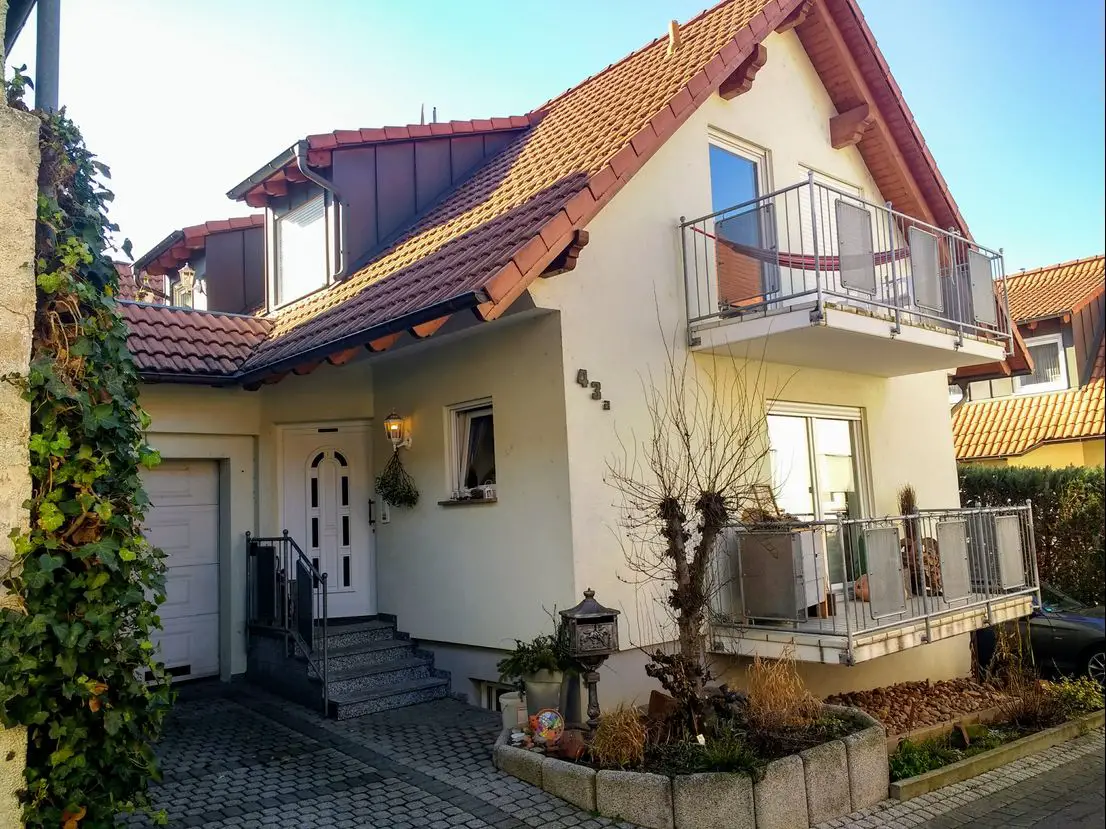 Hausansicht -- Schönes Haus in Großheubach, Miltenberg (Kreis)