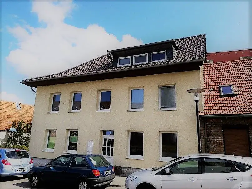solide Kapitalanlage  -- + Maklerhaus Stegemann + 5,36 % + voll vermietetes 3-Familienhaus in zentraler Lage