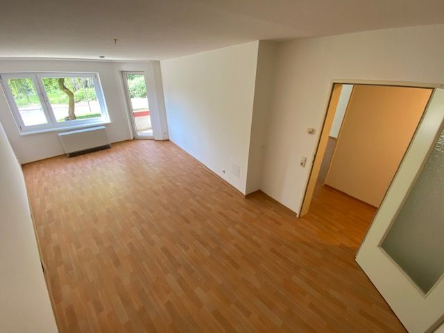 Schlafzimmer -- 2-Zimmer-Seniorenwohnung in Hitzacker (Elbe)