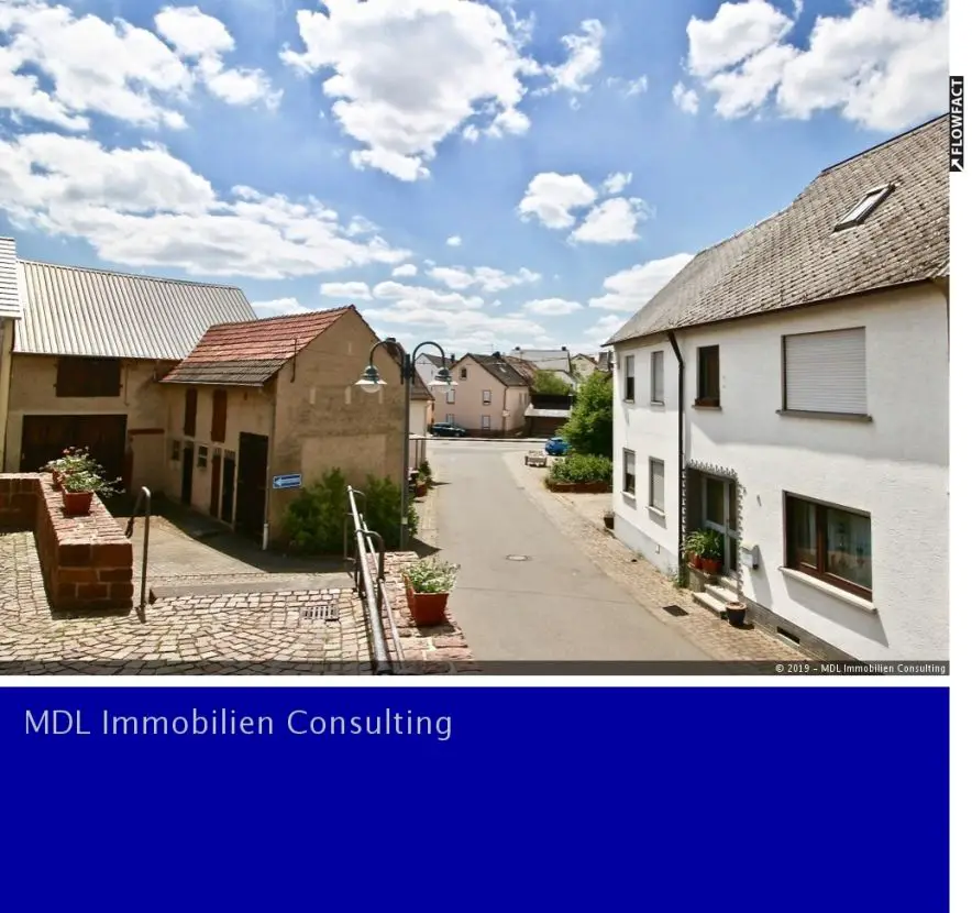 Gesamtansicht -- Minderlittgen | Haus mit Wirtschaftsgebäude | 8.400,- EUR / Jahr | ca. 174 m² Wohnfläche | 