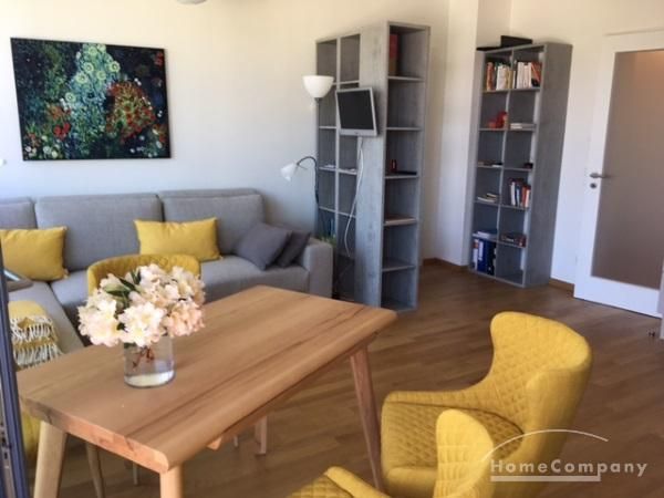  -- Exclusiv Möbliertes 2-Zimmer Apartment mit Balkon in Dresden-Altstadt City