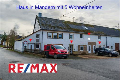 Im Wiesengrund 1 - 54429 Mande -- REMAX - Haus in Mandern mit 2019 erstellten Wohnungen für fünf Eigentümer oder Investor (2. Whg.)