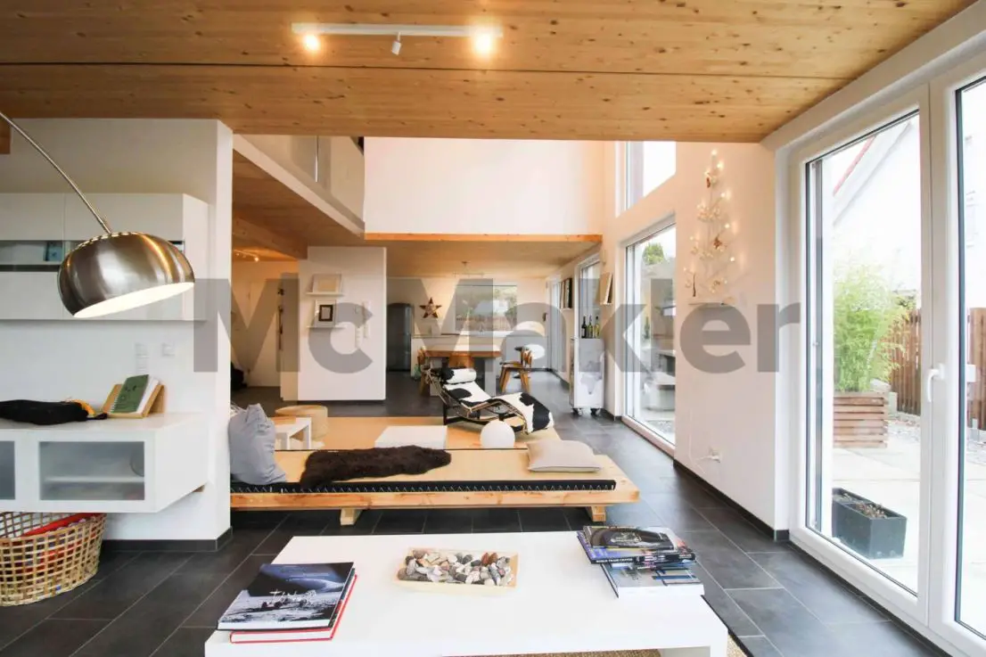 Wohnzimmer EG -- Exklusiv und modern am Bodensee: Neuwertiger Wohntraum mit luxuriöser Ausstattung