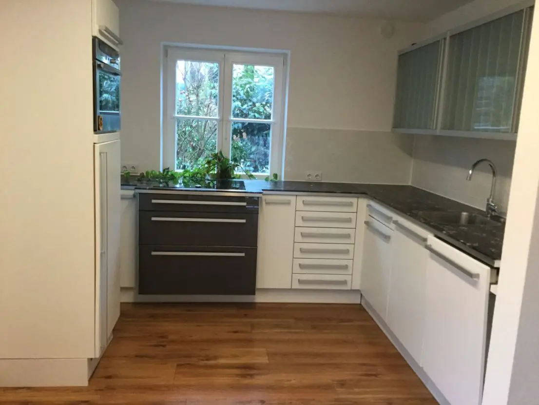 Küche -- Ein helles Haus in zentraler Lage