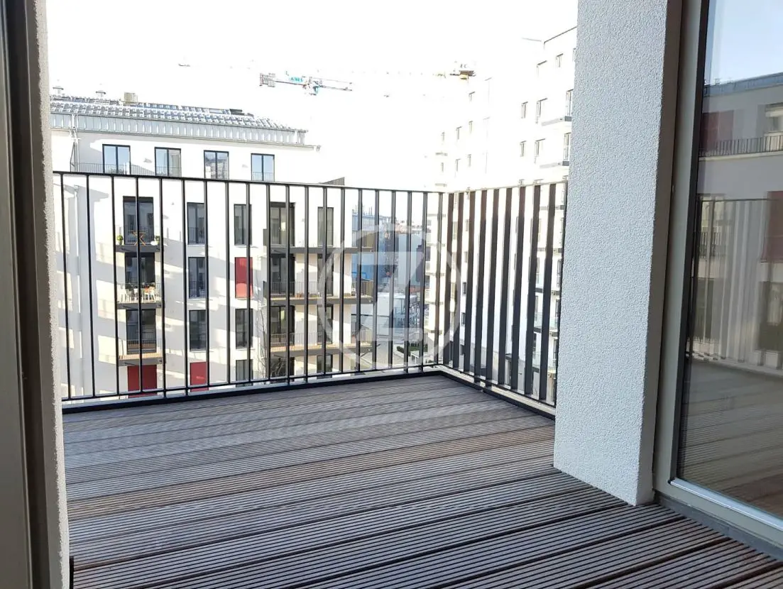 Schöner Balkon -- Attraktive 3-Zimmer-Wohnung in Berliner Spreelage!