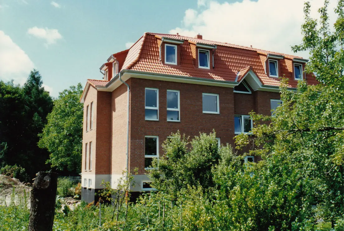 Anhang_0002 -- Gepflegte 3-Zimmer-Wohnung mit Balkon und Einbauküche in Strausberg