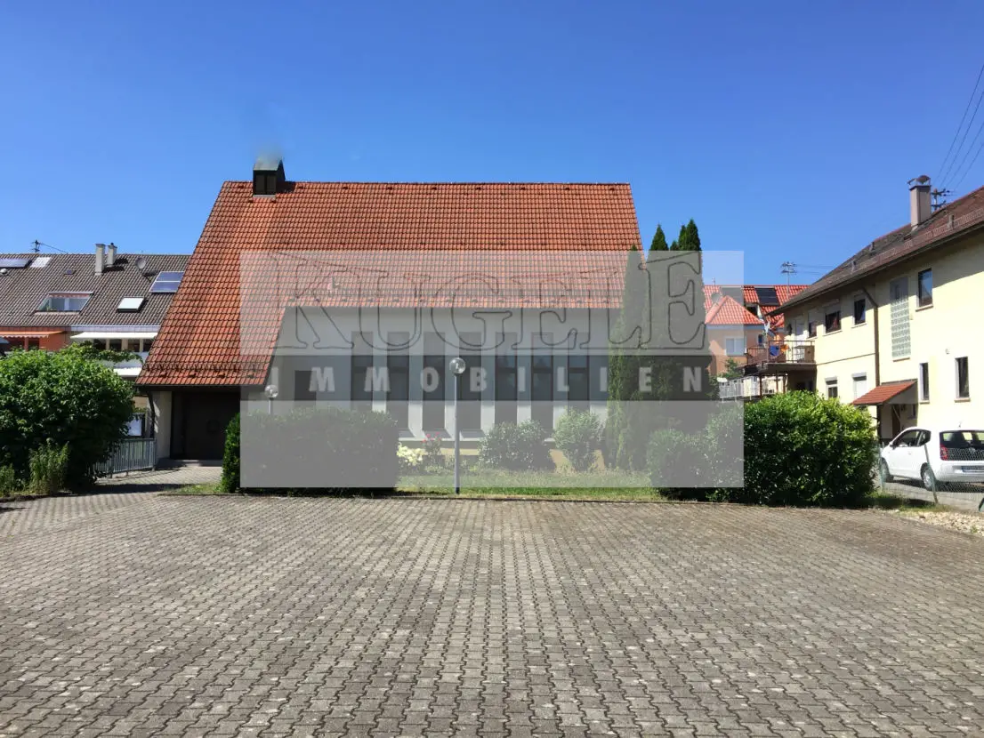 Hausansicht -- Ehemaliges Kirchengebäude / Gemeinbedarfsfläche in 71640 Ludwigsburg-Ossweil zu vermieten