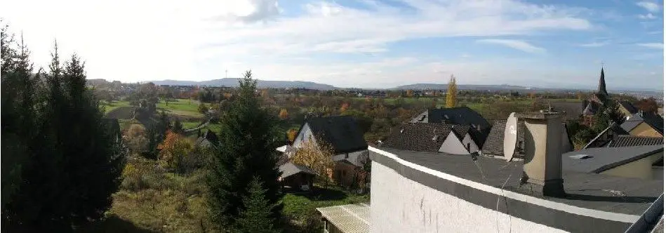 Panoramabild -- Aussichtsgrundstück in Arzheim