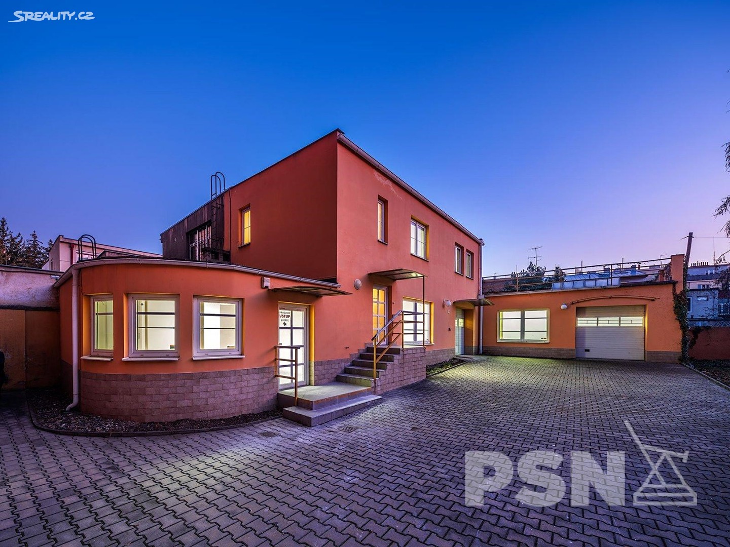 Prodej  vily 220 m², pozemek 220 m², V olšinách, Praha 10 - Strašnice