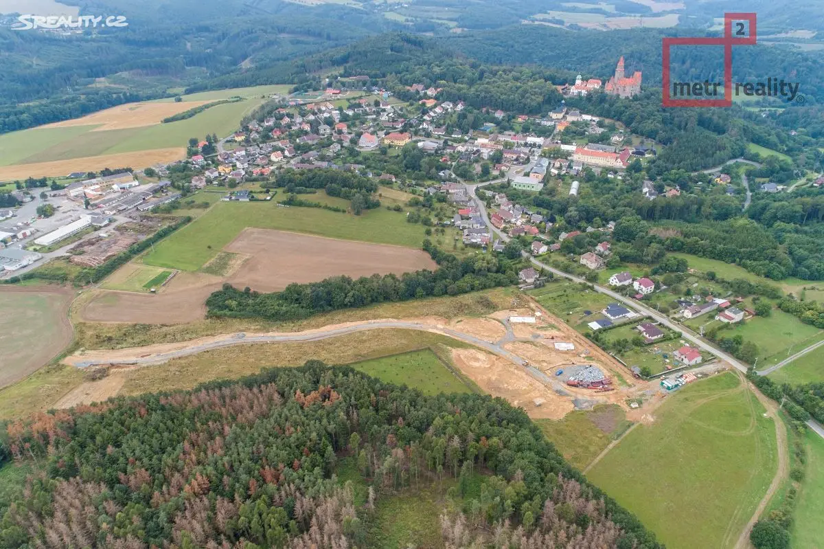 Prodej  stavebního pozemku 1 336 m², Bouzov, okres Olomouc