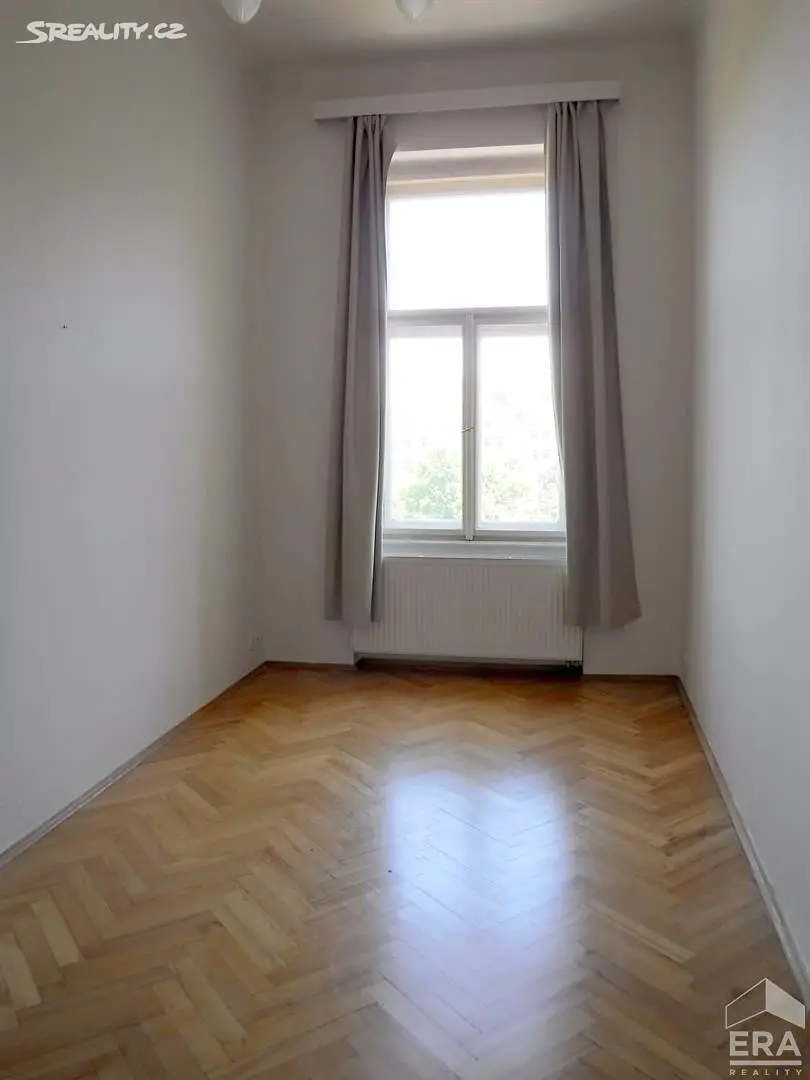 Pronájem bytu 2+1 84 m², Mezibranská, Praha - Nové Město