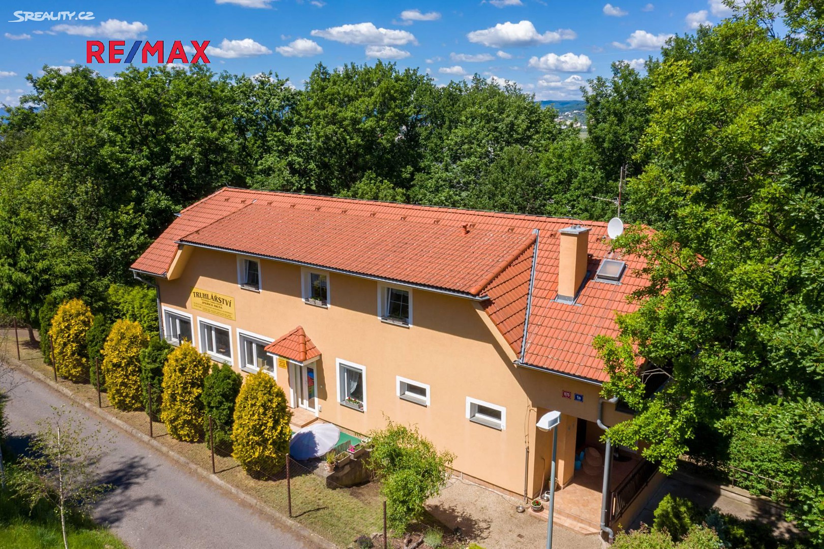 Prodej  rodinného domu 390 m², pozemek 419 m², Na Hřebence, Ústí nad Labem - Střekov