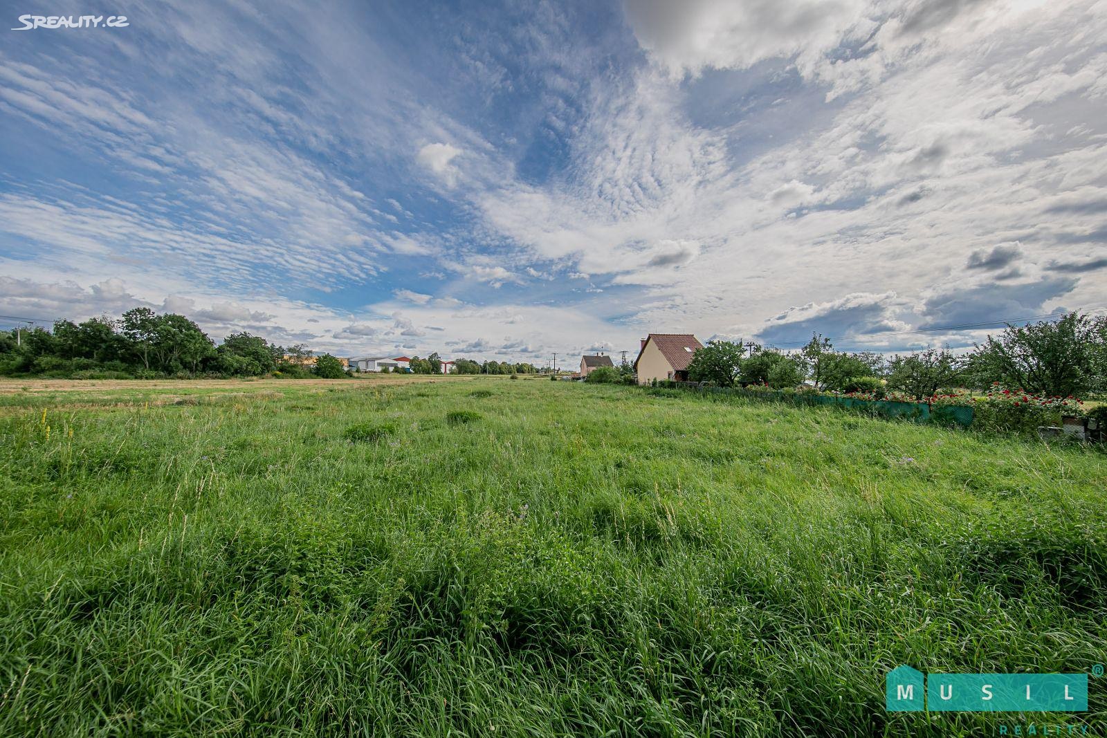 Prodej  stavebního pozemku 4 055 m², Bystrovany, okres Olomouc