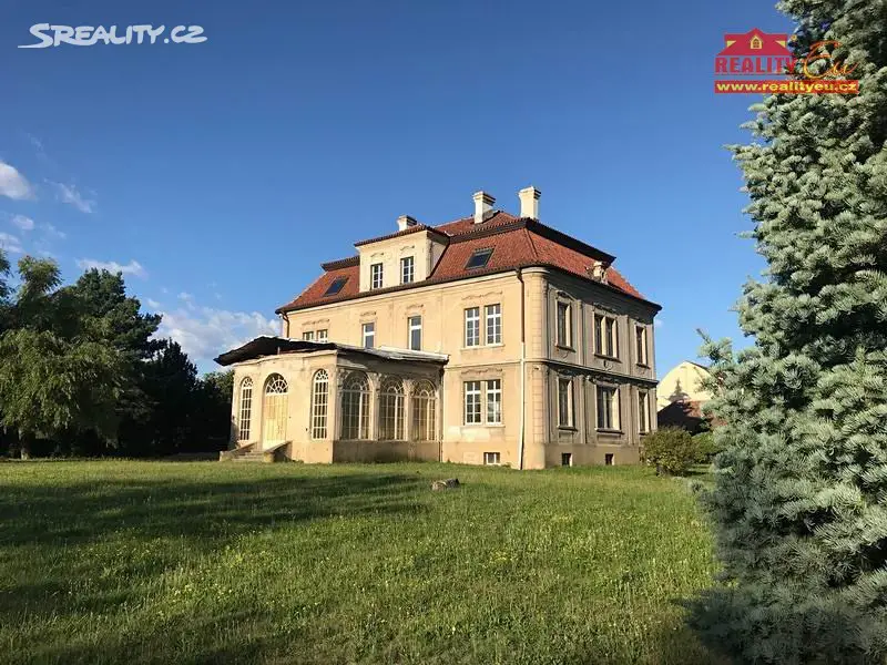 Prodej  rodinného domu 1 041 m², pozemek 15 312 m², Poděbradská, Sadská