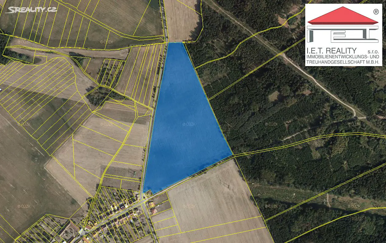 Prodej  stavebního pozemku 79 000 m², Litostrov, okres Brno-venkov