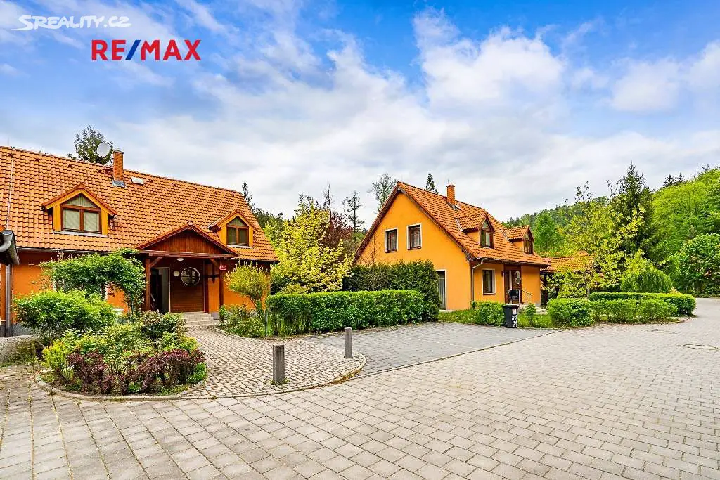 Prodej  rodinného domu 137 m², pozemek 529 m², Slovenská, Karlovy Vary