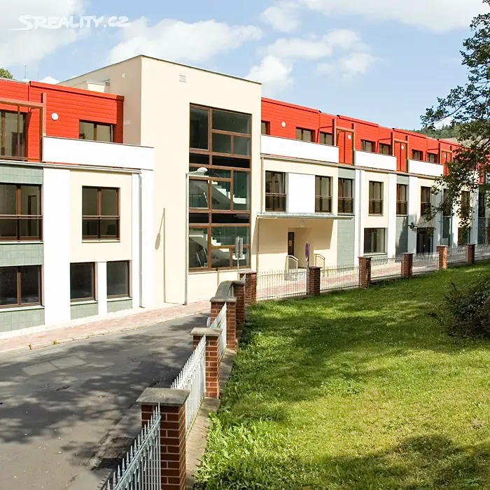 Prodej bytu 3+kk 132 m² (Mezonet), Libušina, Karlovy Vary