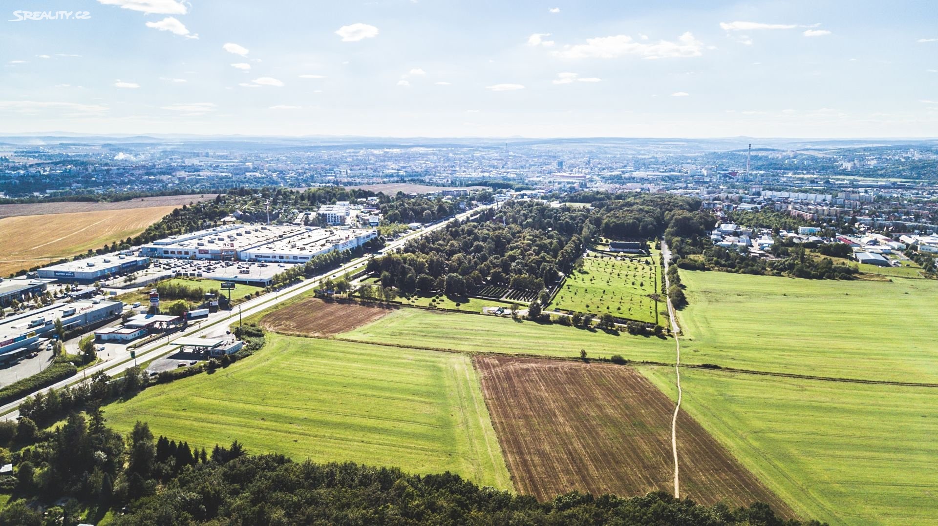 Prodej  komerčního pozemku 26 051 m², Rokycanská, Plzeň - Plzeň 4