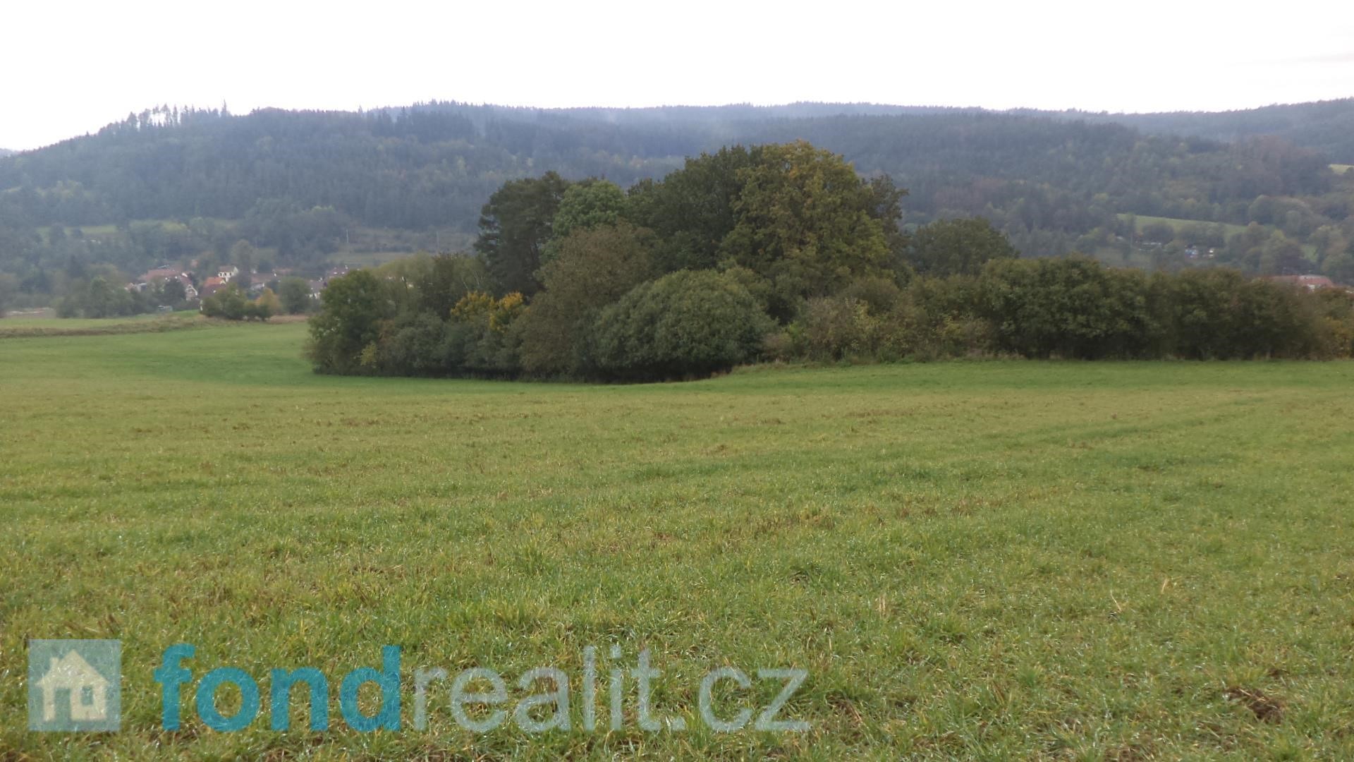 Prodej  pozemku 1 722 m², Zbraslavec, okres Blansko