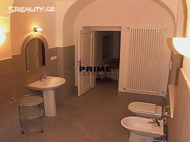 Pronájem bytu 2+1 94 m², Vlašská, Praha 1 - Malá Strana