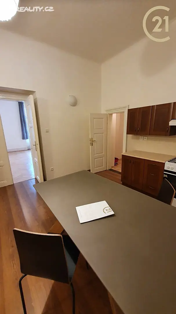 Pronájem bytu 4+1 170 m², Náplavní, Praha 2 - Nové Město
