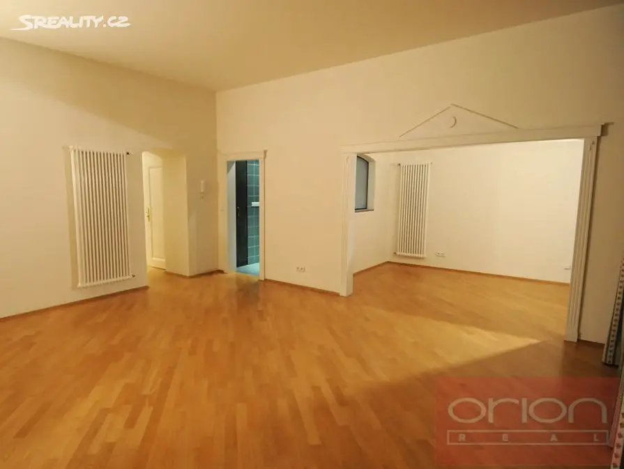 Pronájem bytu 3+1 104 m², Odborů, Praha 2 - Nové Město