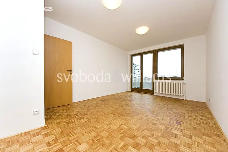 Pronájem  rodinného domu 300 m², pozemek 427 m², Zdíkovská, Praha 5 - Smíchov