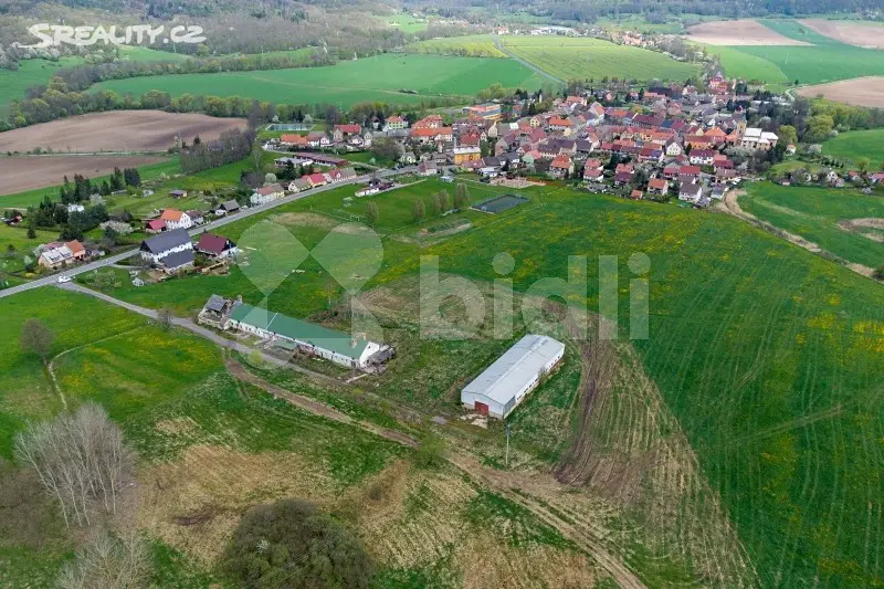 Prodej  zemědělské usedlosti 4 800 m², pozemek 8 133 m², Úštěcká, Kravaře