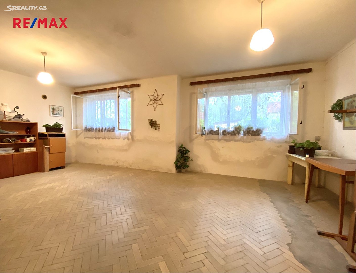 Prodej  rodinného domu 240 m², pozemek 1 051 m², Horní Kruty, okres Kolín