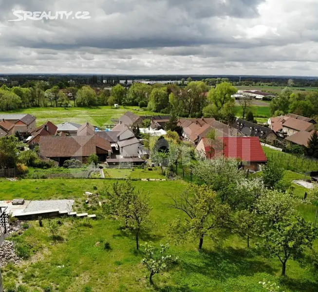Prodej  stavebního pozemku 880 m², Na Chaloupkách, Všetaty - Přívory