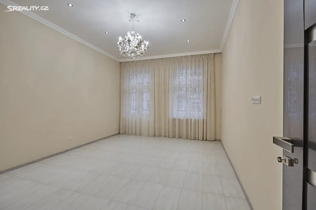 Prodej bytu 5+kk 160 m², Vřídelní, Karlovy Vary
