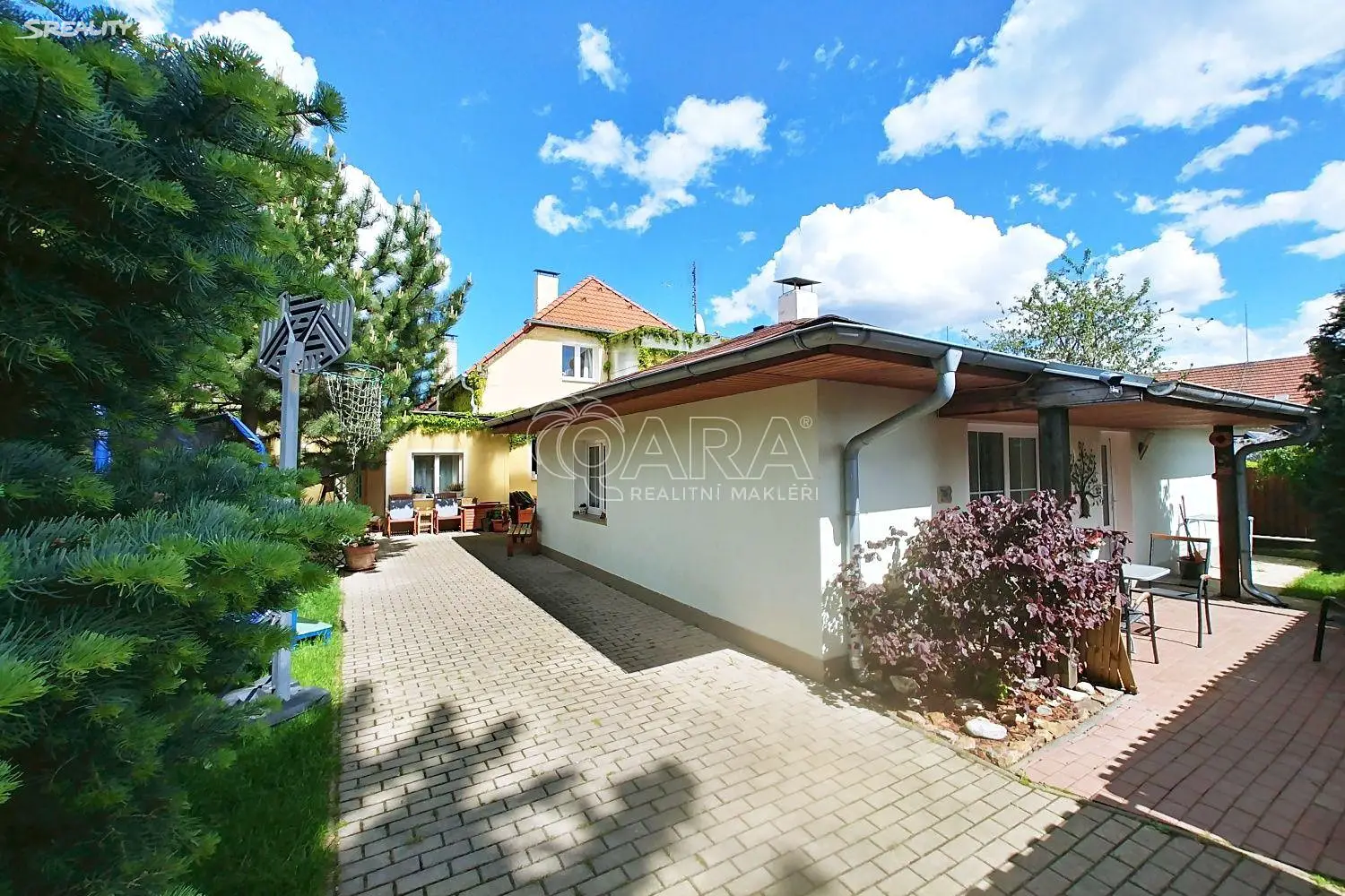 Prodej  rodinného domu 210 m², pozemek 444 m², Kamencová, Praha 9 - Hostavice